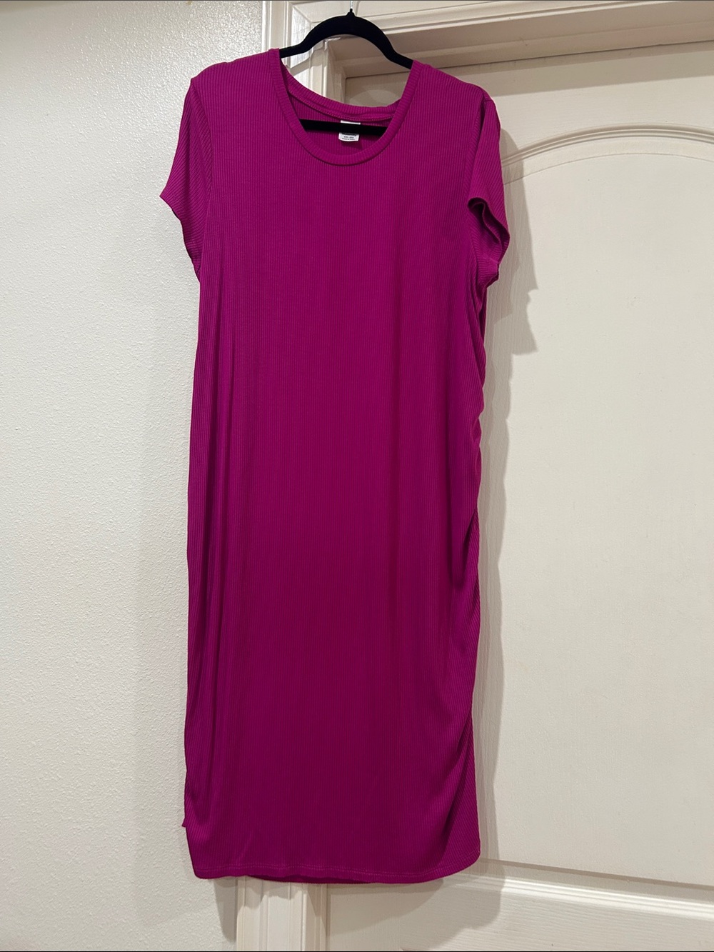 Time and Tru  maternity Magenta Ribbed Short Sleeve Midi Dress